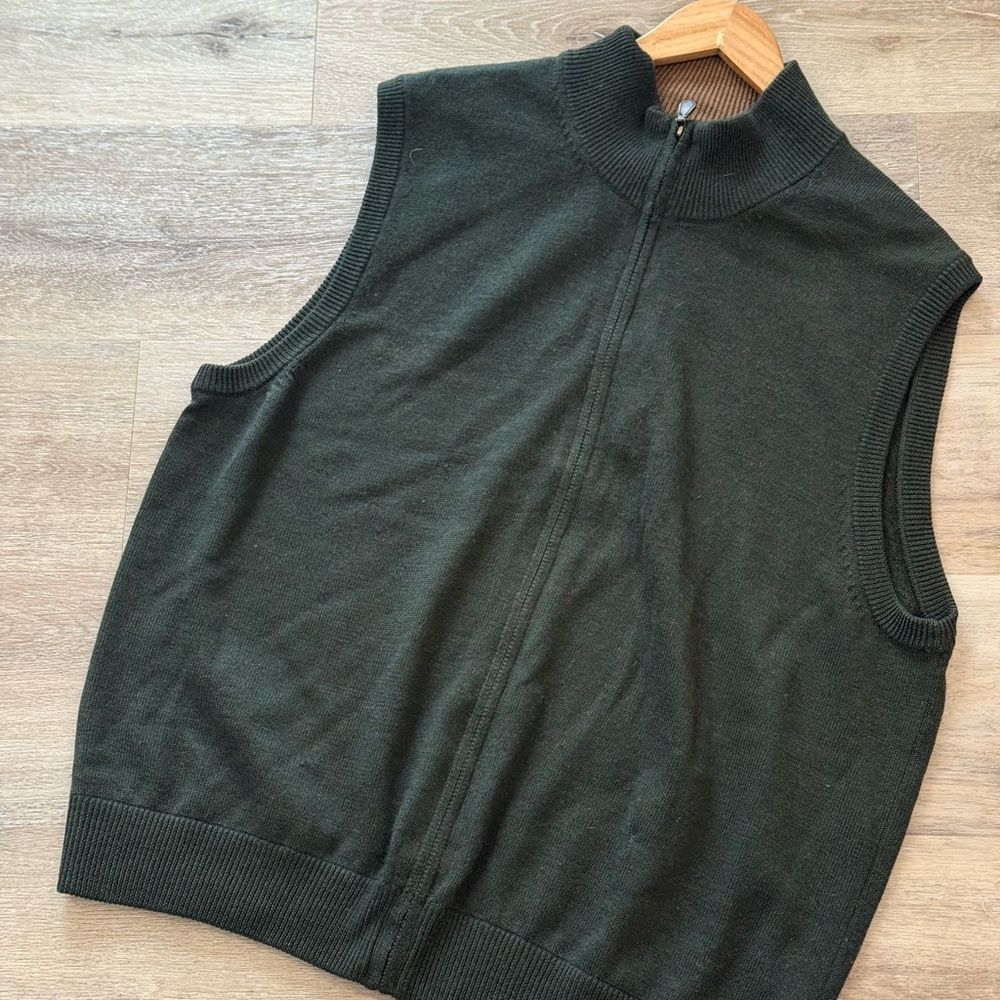 Brooks Brothers Green and Brown Zip-Up Vest